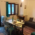 Elezar Apartment Neo Oitilo
