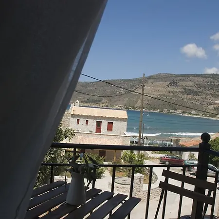 Elezar Néon Oítilon