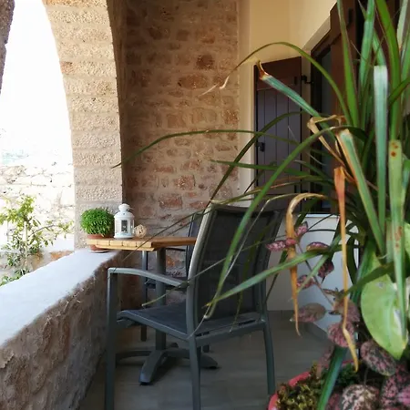 Elezar Apartment