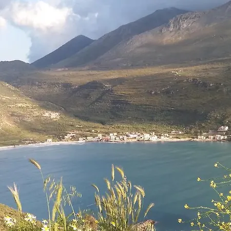 Apartamento Elezar Néon Oítilon