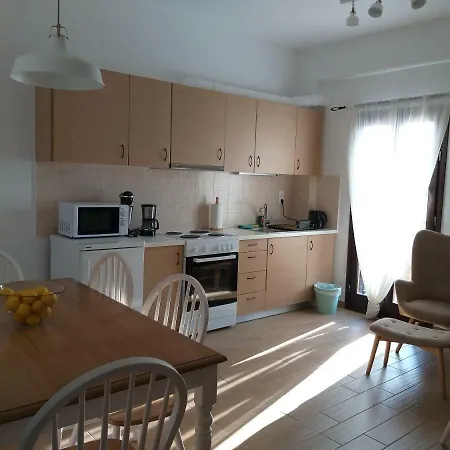 Elezar Apartment *