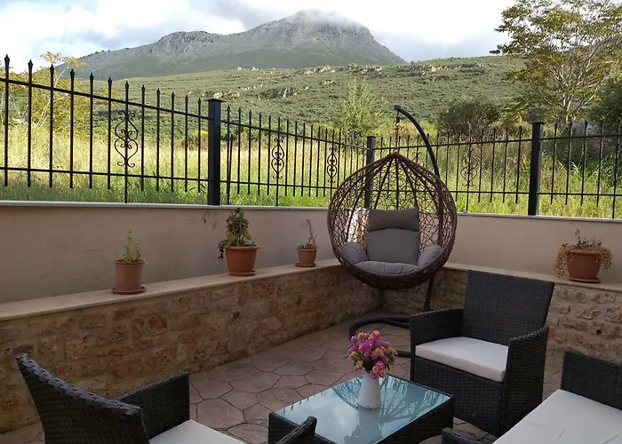 Elezar Néon Oítilon